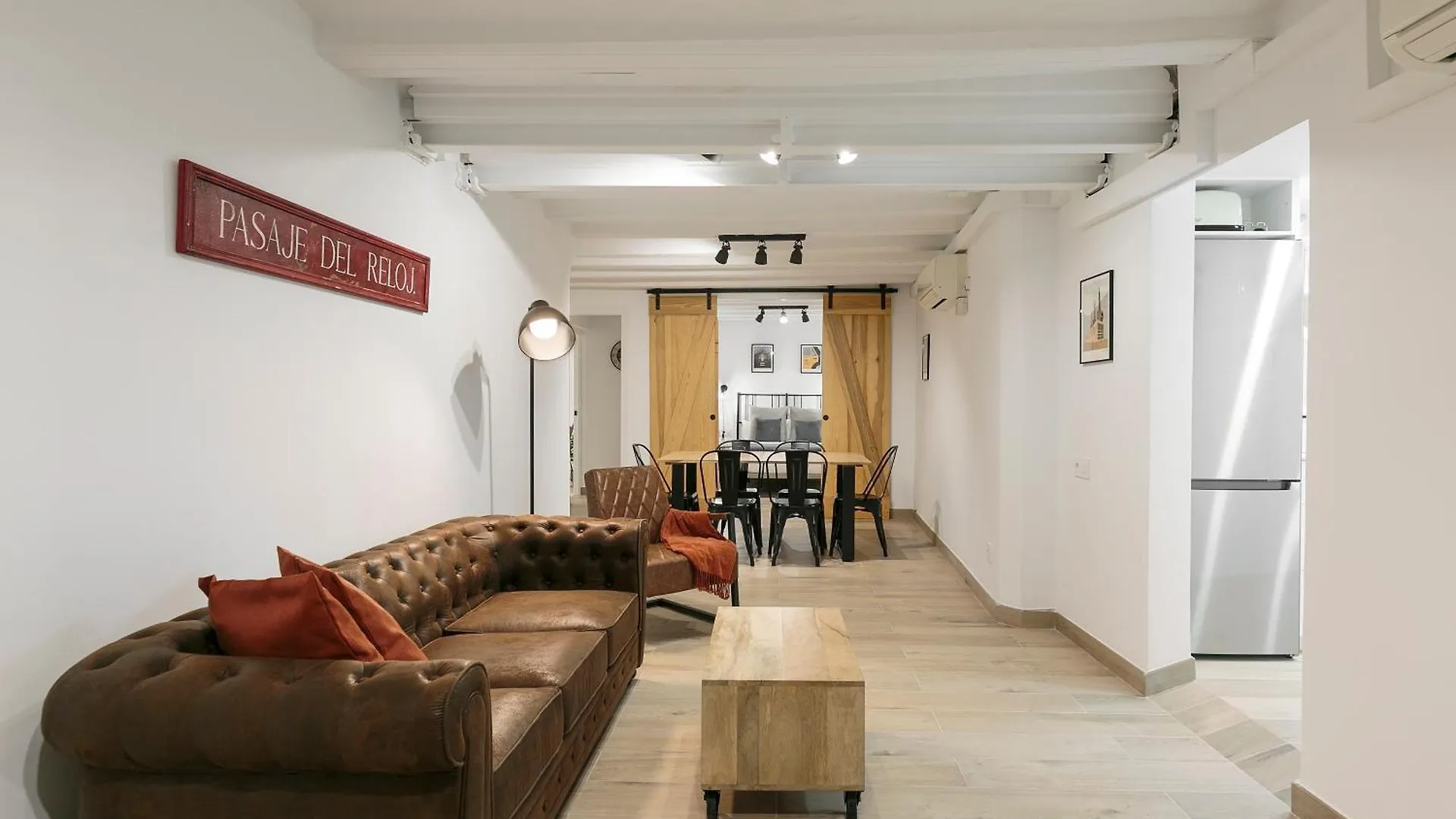 Apartment Keyfamily Loft Las Ramblas Barcelona Spain