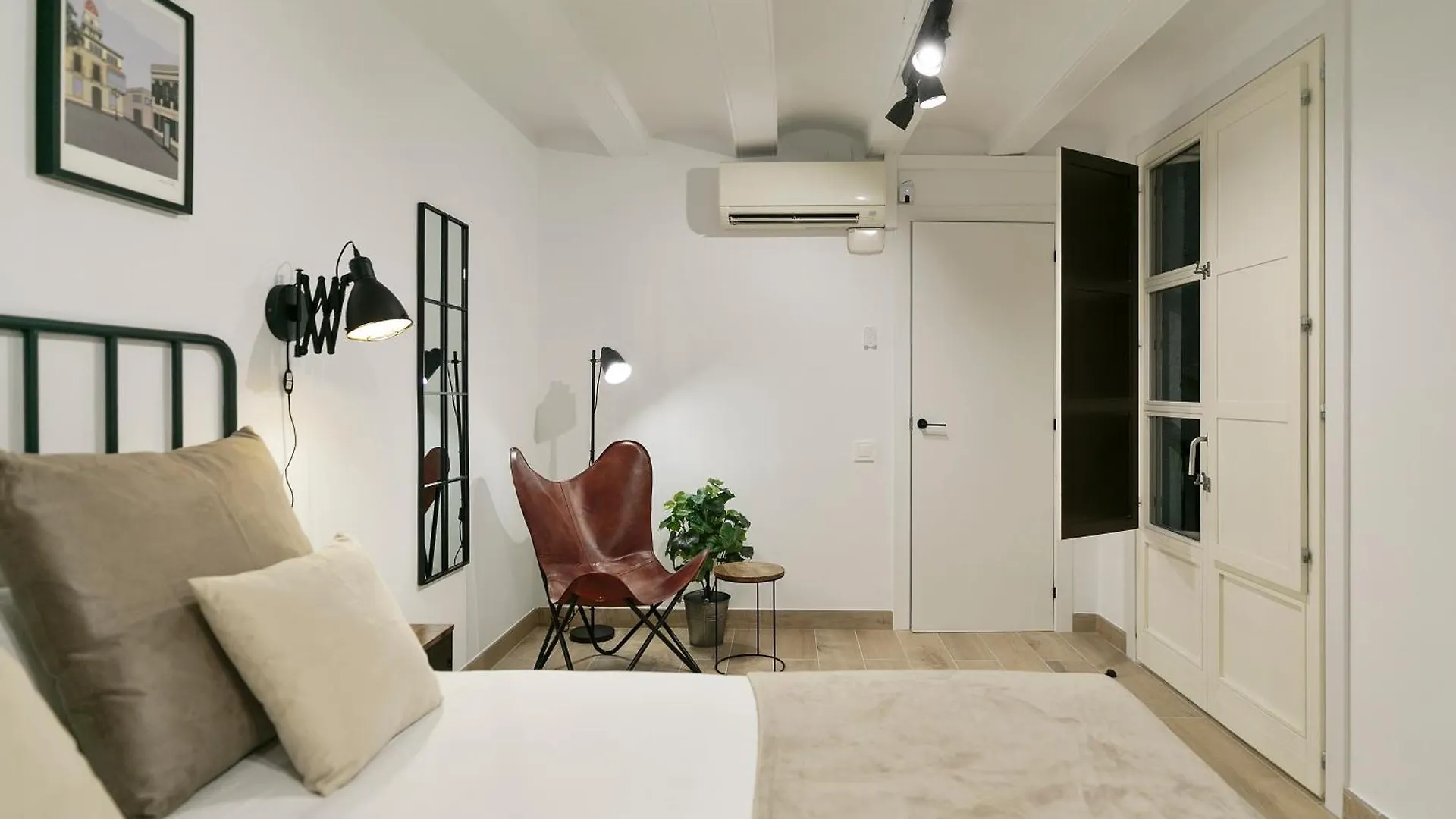 Keyfamily Loft Las Ramblas Barcelona