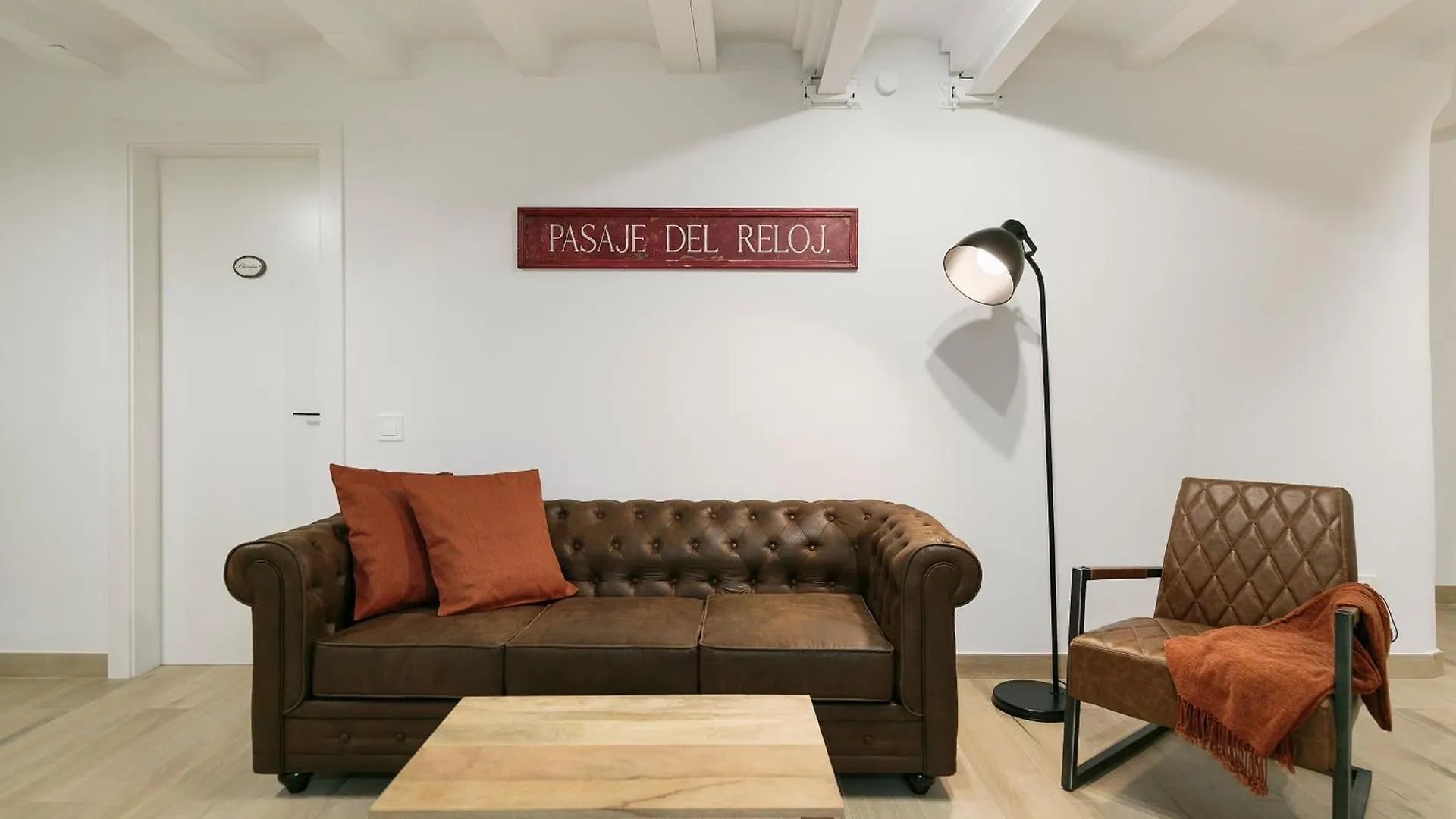 Apartment Keyfamily Loft Las Ramblas Barcelona Spain