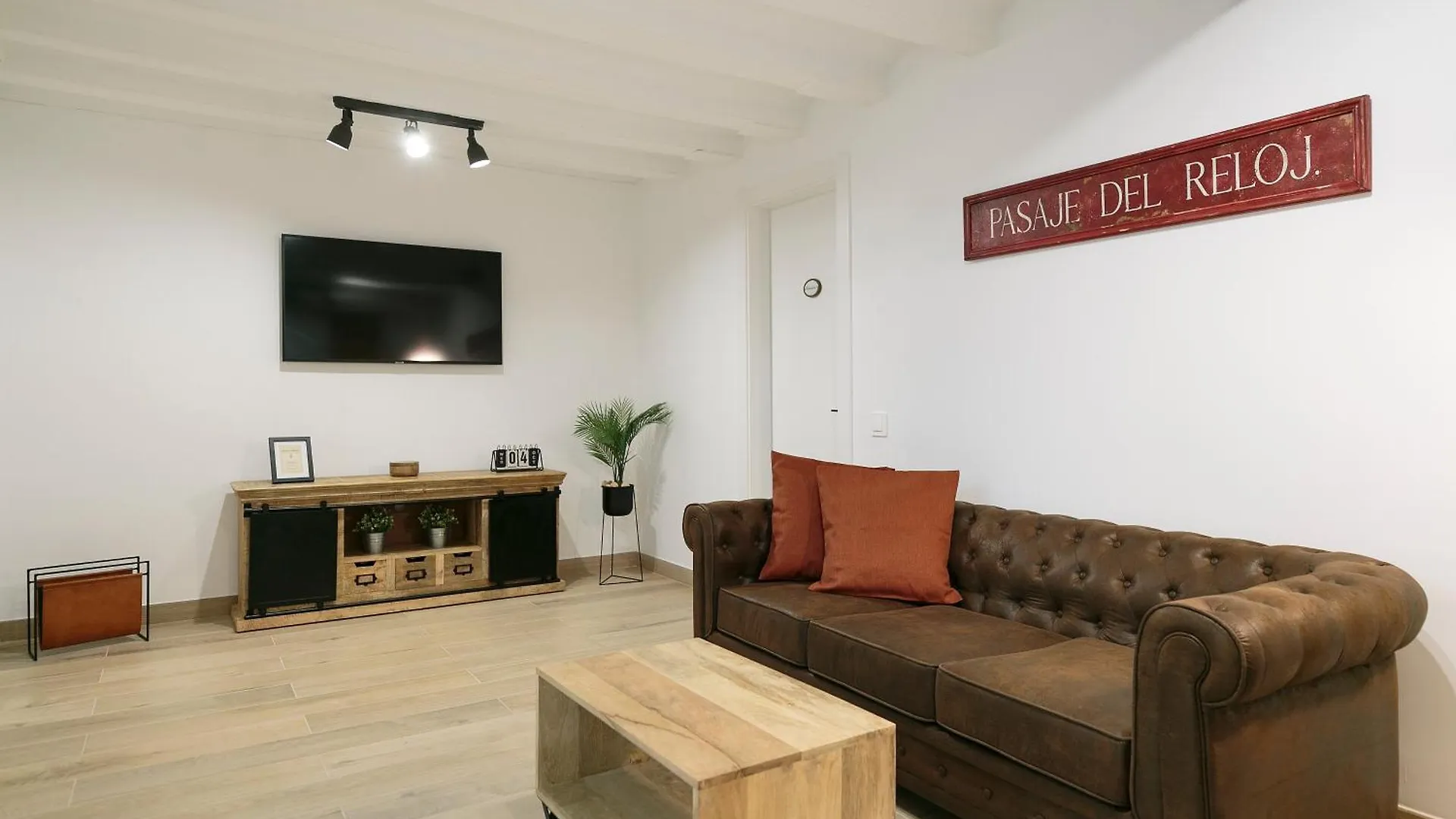 Keyfamily Loft Las Ramblas Barcelona