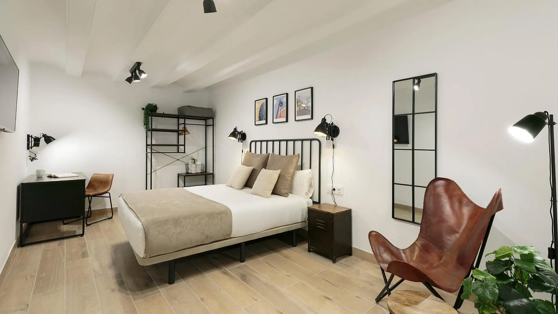 Keyfamily Loft Las Ramblas Barcelona Apartment